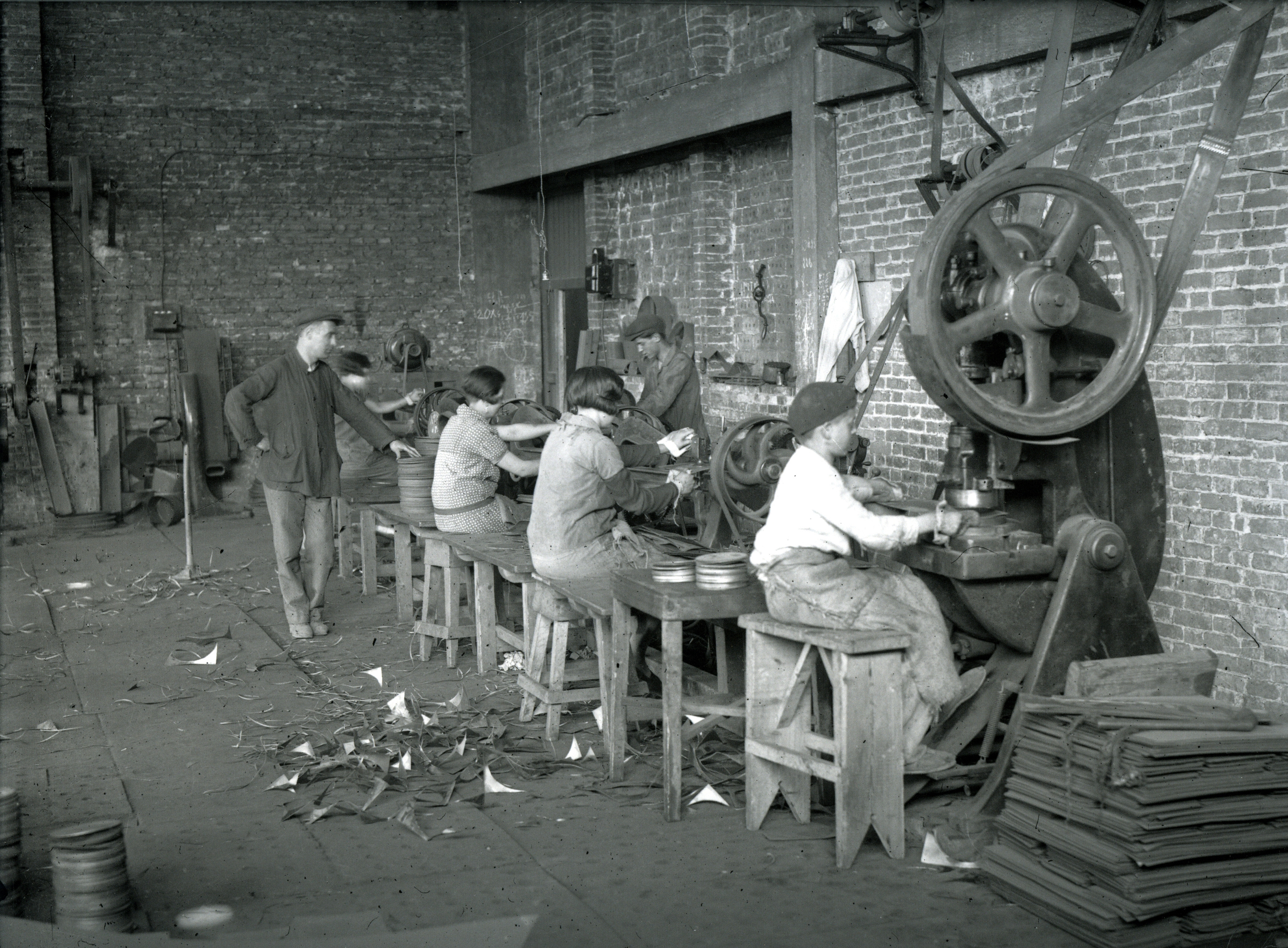 818-Service File.jpg